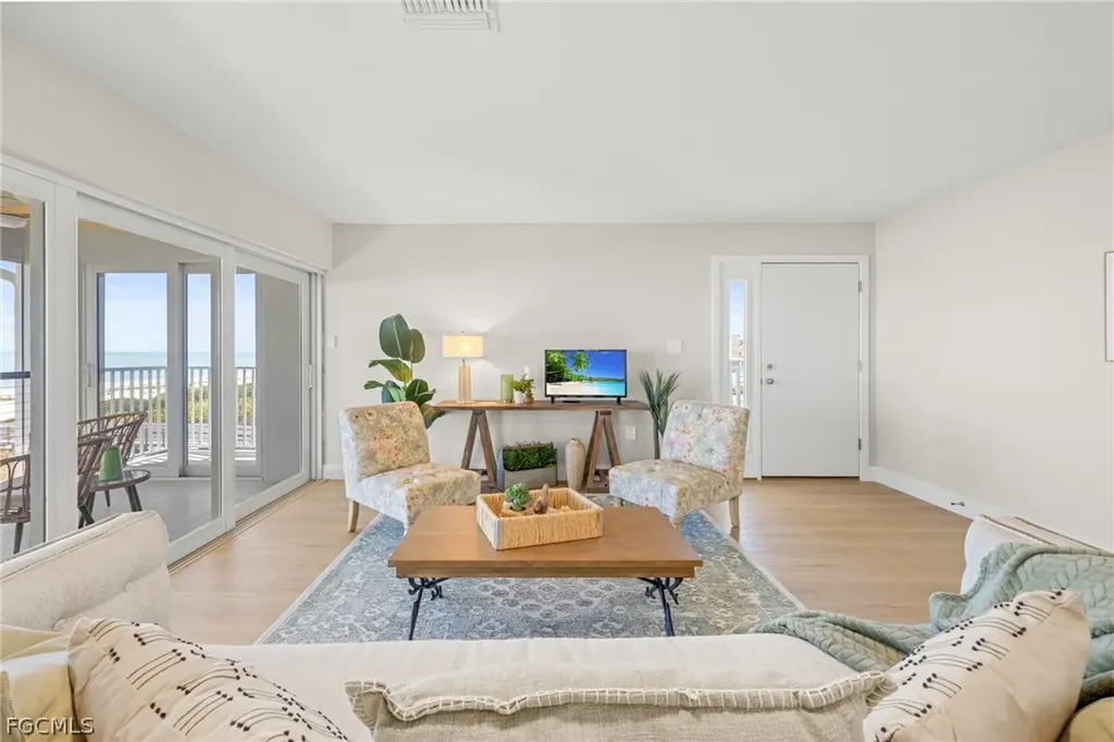 1341 Middle Gulf Drive Sanibel FL 33957