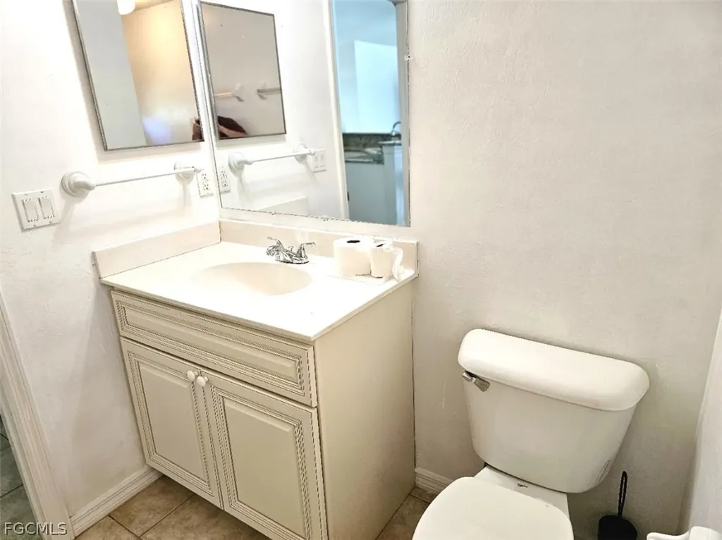 1811 Savona Parkway W Cape Coral FL 33914