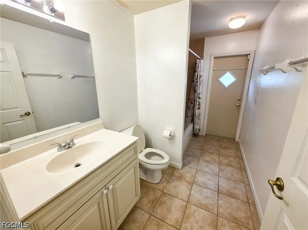 1811 Savona Parkway W Cape Coral FL 33914