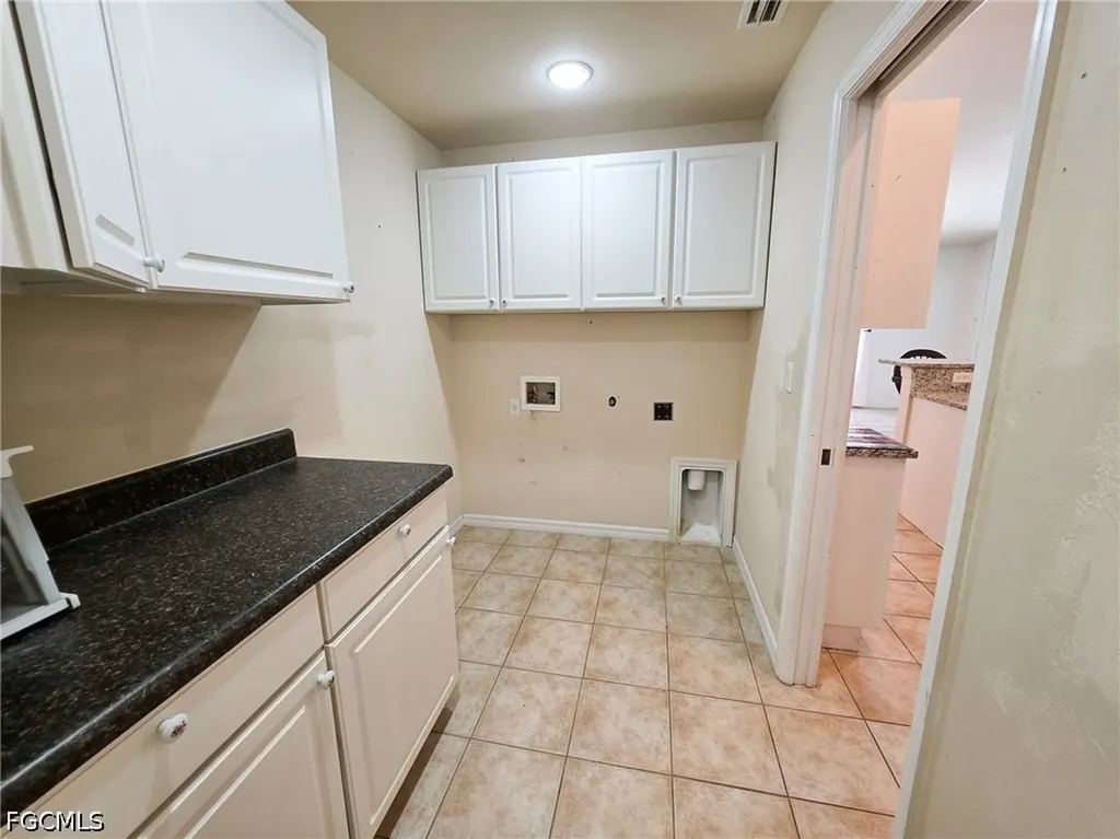 1811 Savona Parkway W Cape Coral FL 33914