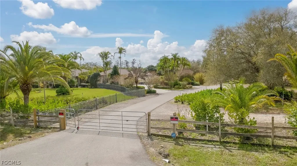 7350 Green Acre Lane Fort Myers FL 33912