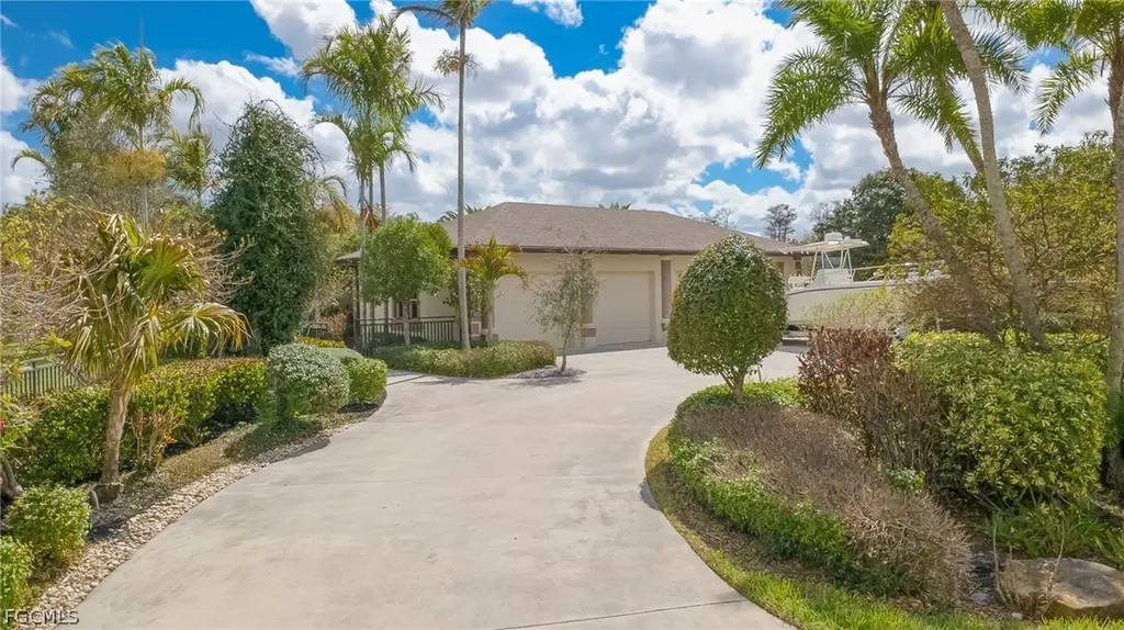 7350 Green Acre Lane Fort Myers FL 33912