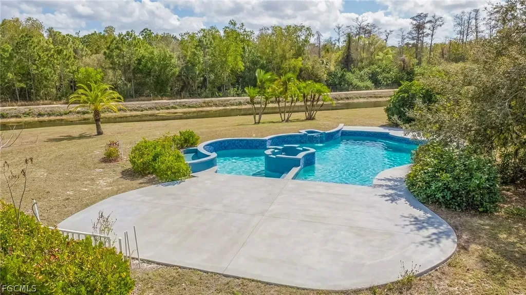 7350 Green Acre Lane Fort Myers FL 33912