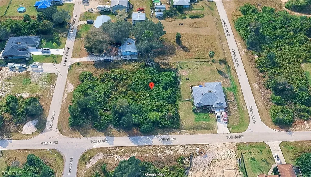 3903 14th Street SW Lehigh Acres FL 33976