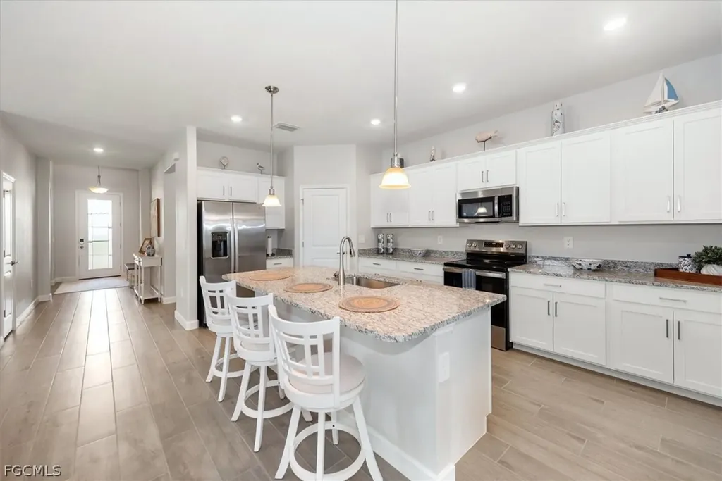 3061 Weston Manor Drive Alva FL 33920