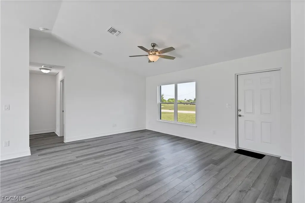 2227 NW 6th Place Cape Coral FL 33993