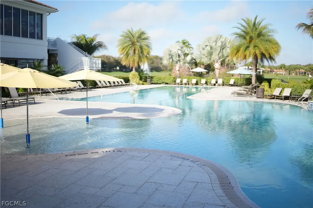 12109 Palm Cove Street Fort Myers FL 33913