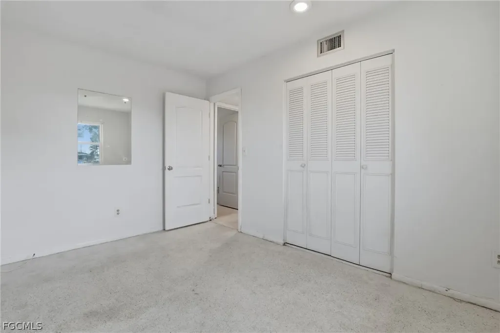 1621 Sheehan Boulevard Port Charlotte FL 33952
