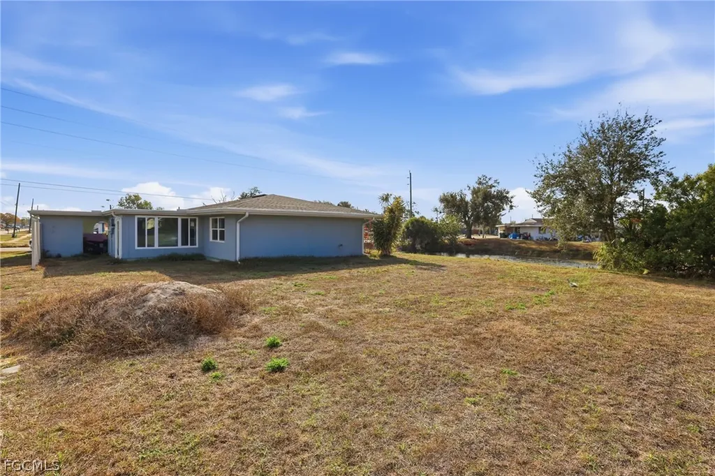 1621 Sheehan Boulevard Port Charlotte FL 33952