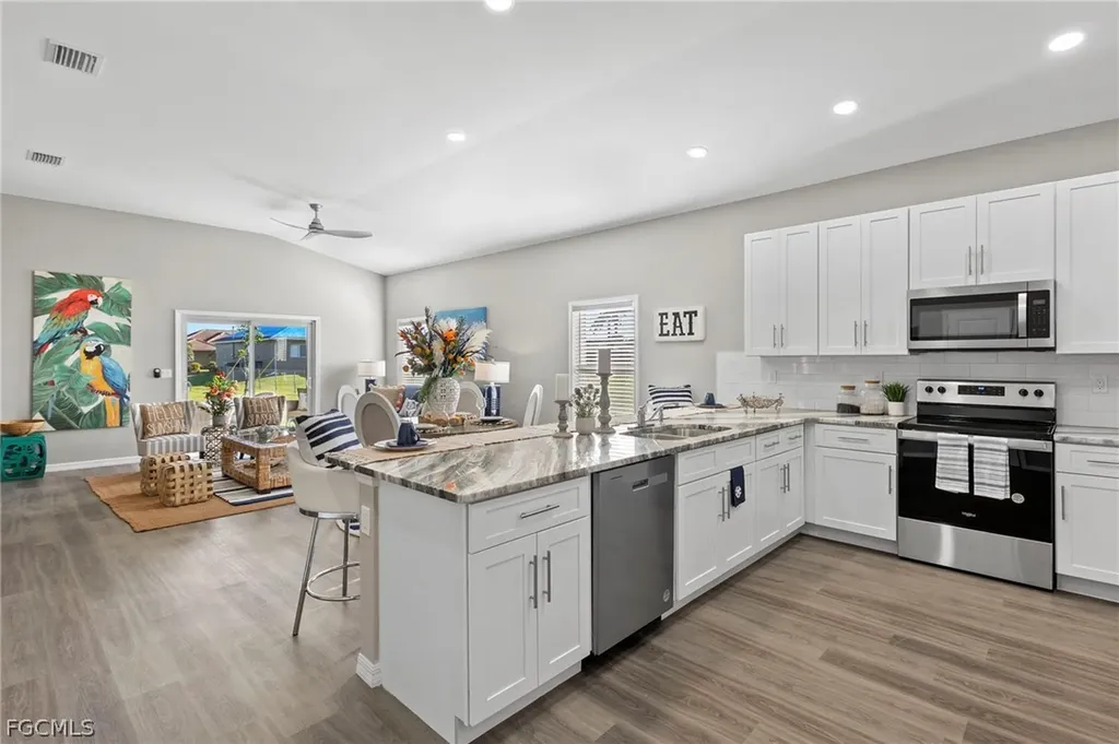 112 Wilmington Parkway Cape Coral FL 33993