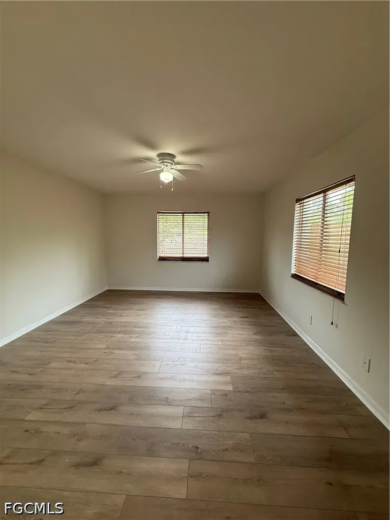 1371 14th Avenue NE Naples FL 34120