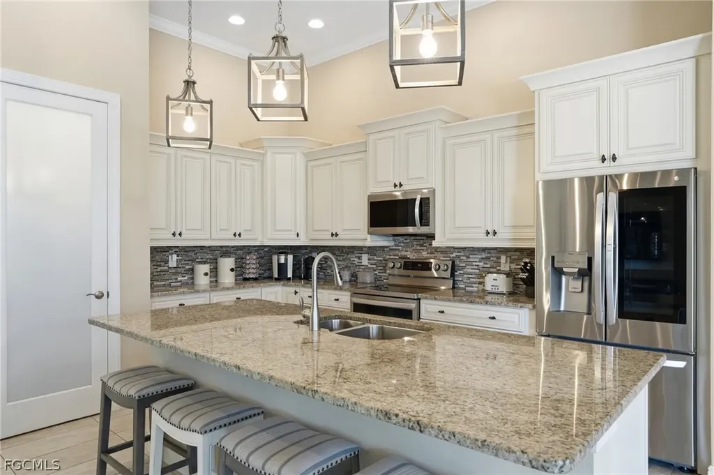 5309 SW 19th Place Cape Coral FL 33914