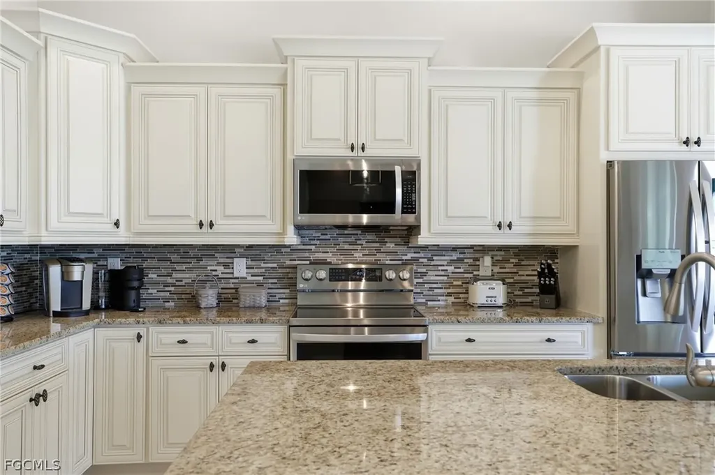 5309 SW 19th Place Cape Coral FL 33914
