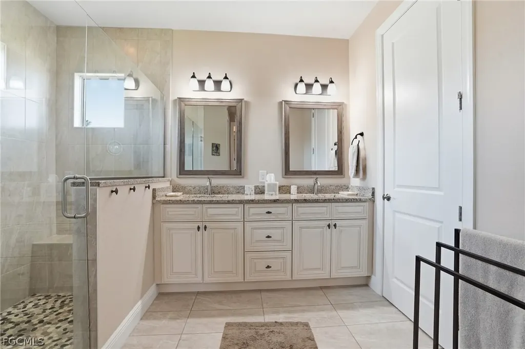 5309 SW 19th Place Cape Coral FL 33914