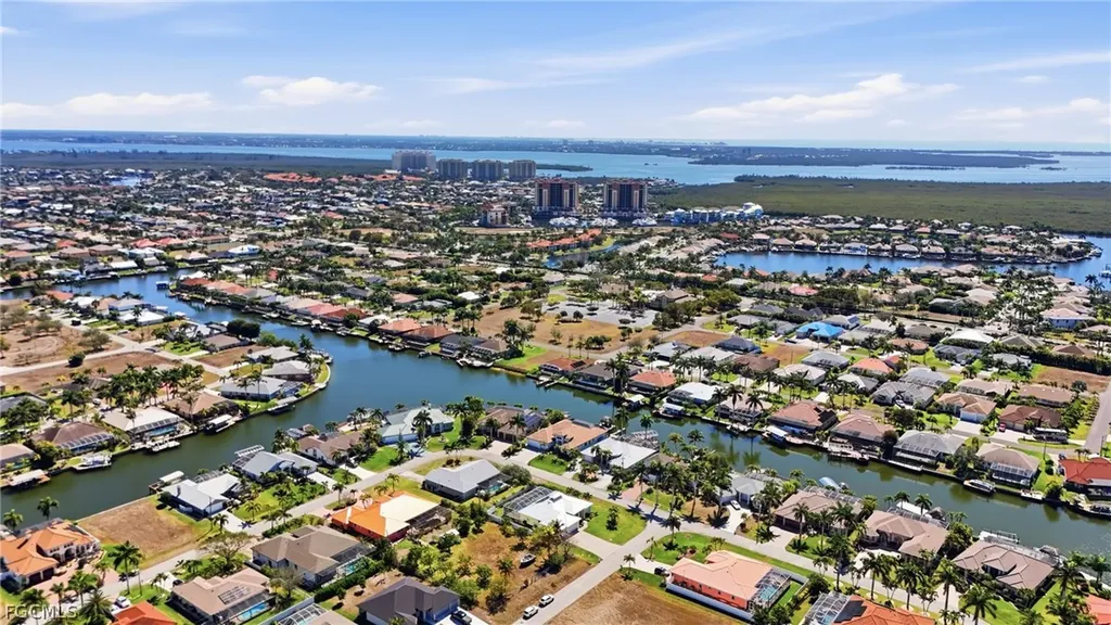 5309 SW 19th Place Cape Coral FL 33914