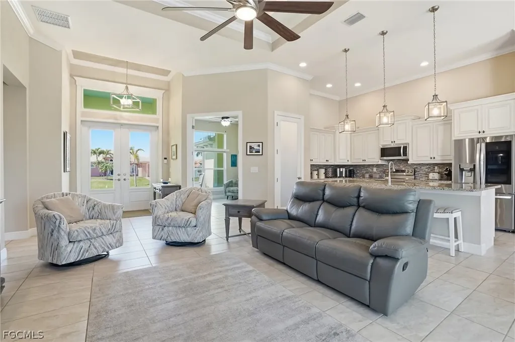 5309 SW 19th Place Cape Coral FL 33914