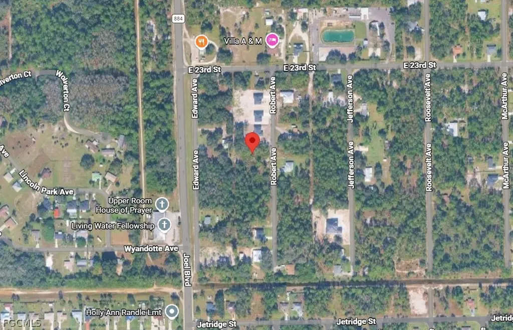 2215 Robert Avenue Alva FL 33920
