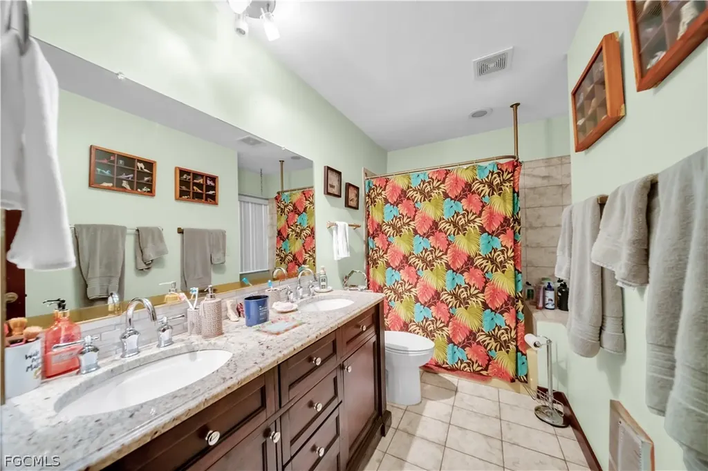 184 W Mariana Avenue North Fort Myers FL 33903