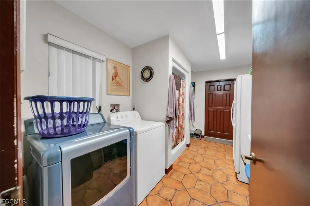 184 W Mariana Avenue North Fort Myers FL 33903