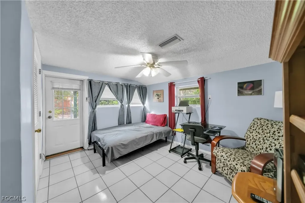 184 W Mariana Avenue North Fort Myers FL 33903