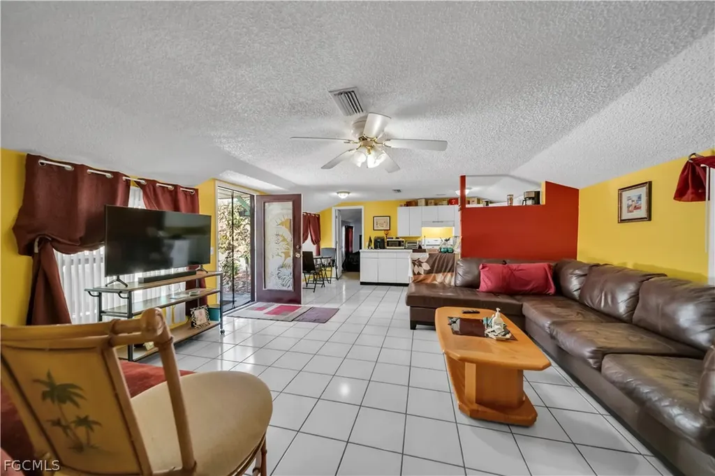 184 W Mariana Avenue North Fort Myers FL 33903