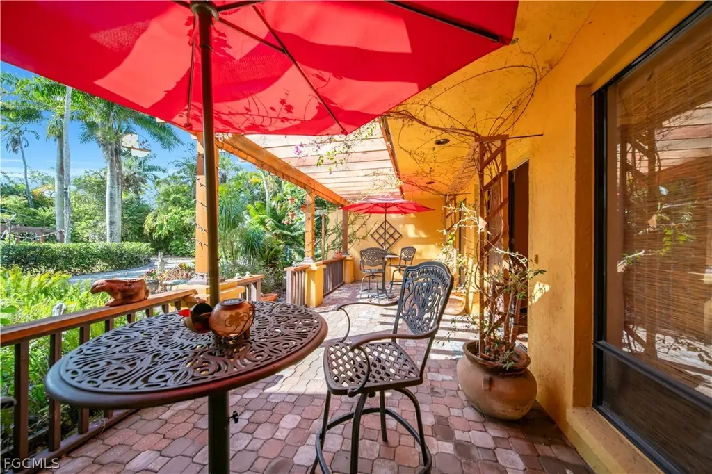 184 W Mariana Avenue North Fort Myers FL 33903