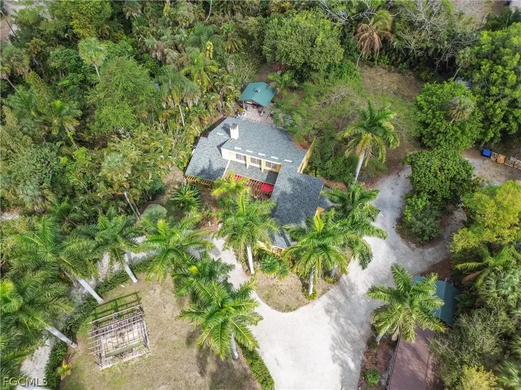 184 W Mariana Avenue North Fort Myers FL 33903