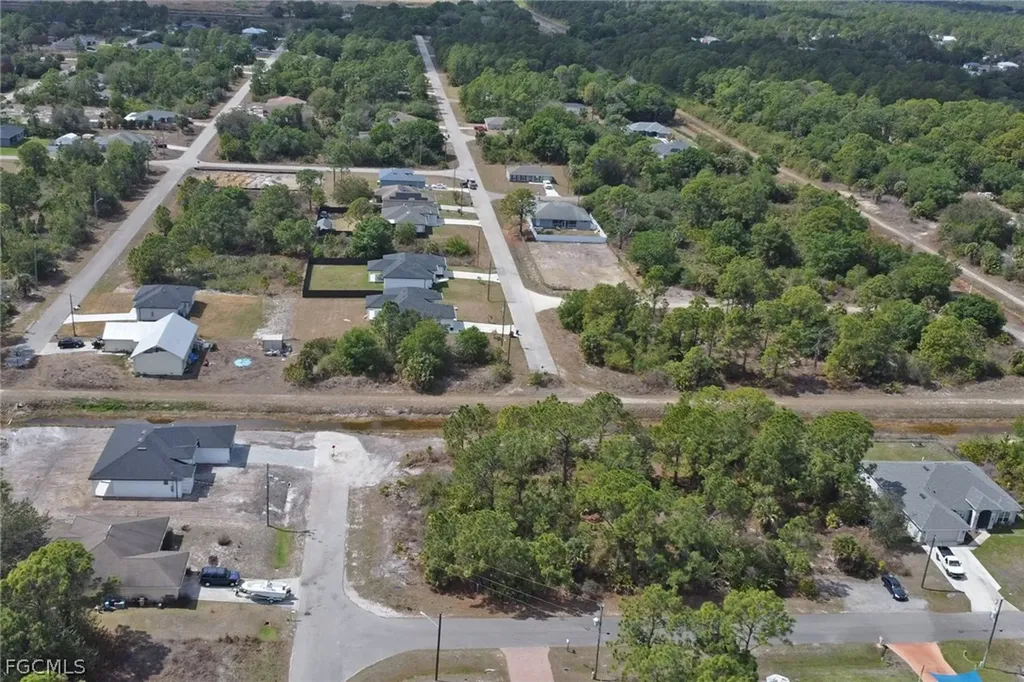 4601 Laura Avenue N Lehigh Acres FL 33971