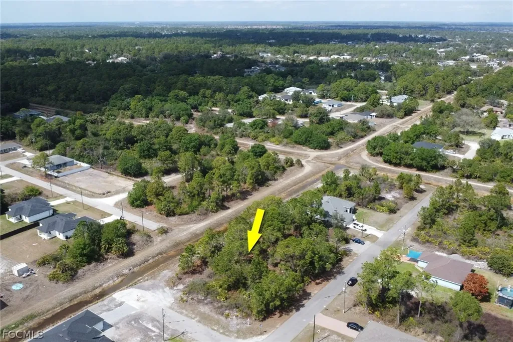 4601 Laura Avenue N Lehigh Acres FL 33971