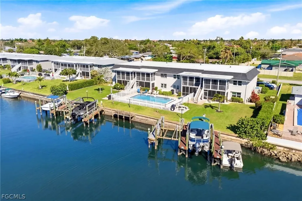 1006 SE 46th Street Cape Coral FL 33904