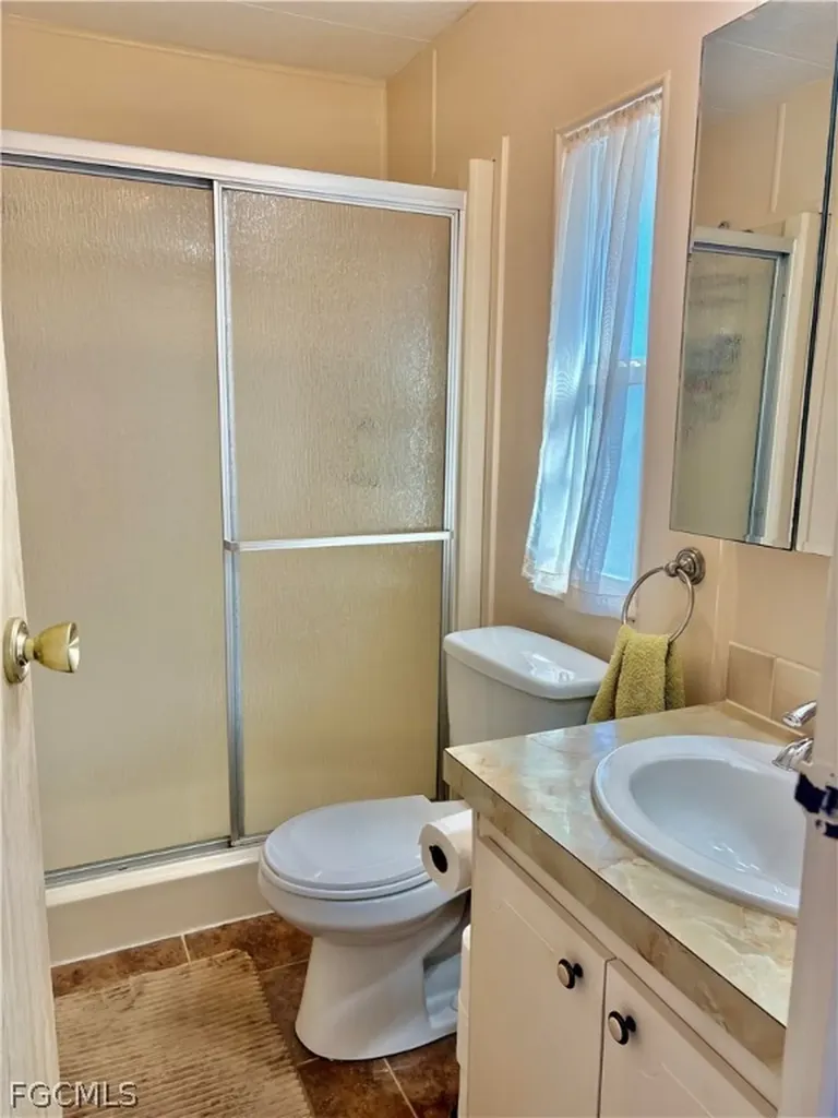 3137 Old Farm House Drive North Fort Myers FL 33917