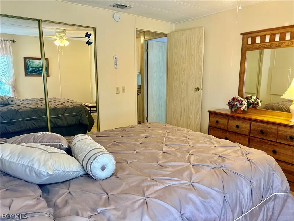 3137 Old Farm House Drive North Fort Myers FL 33917