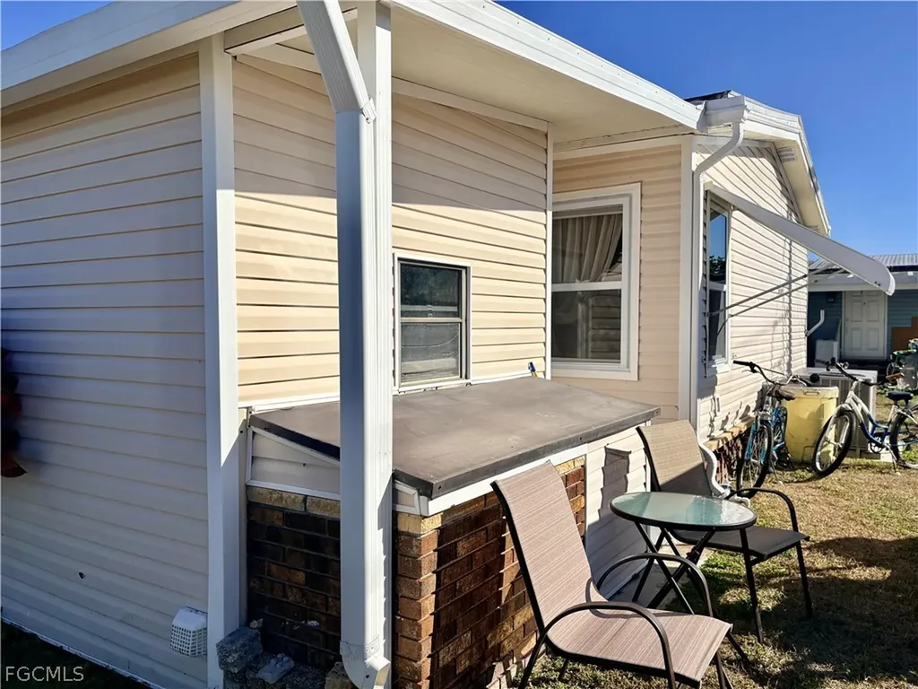 3137 Old Farm House Drive North Fort Myers FL 33917