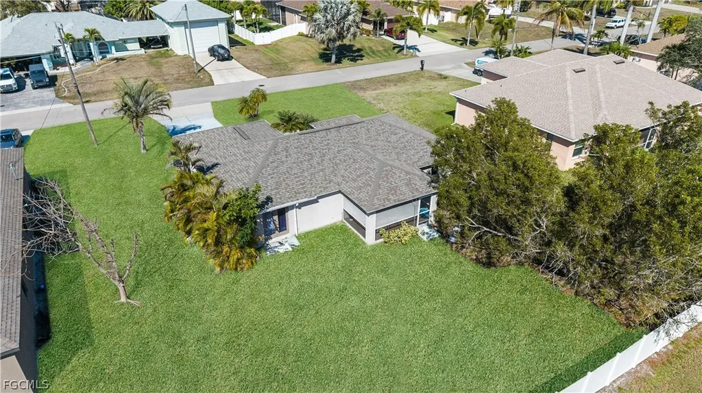 1810 SW 22nd Street Cape Coral FL 33991