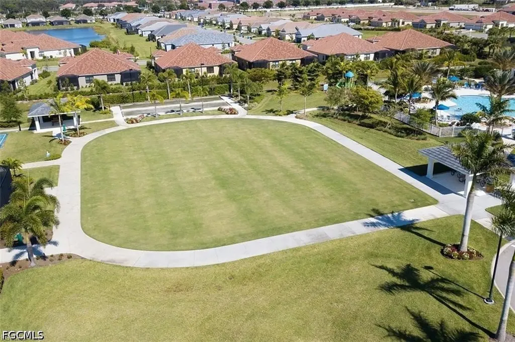4607 Mystic Blue Way Fort Myers FL 33966