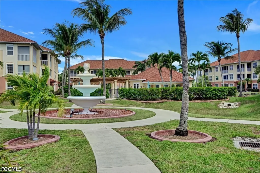 1133 Van Loon Commons Circle Cape Coral FL 33909