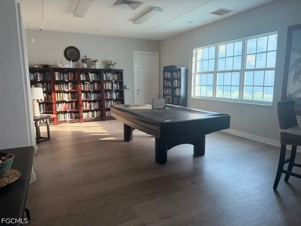 1133 Van Loon Commons Circle Cape Coral FL 33909