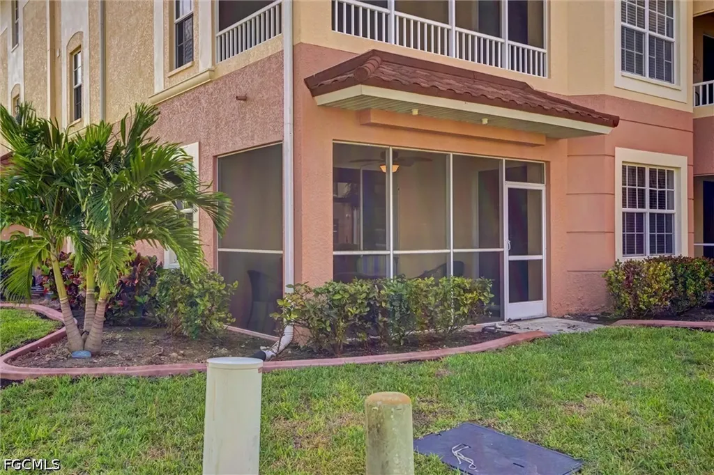1133 Van Loon Commons Circle Cape Coral FL 33909