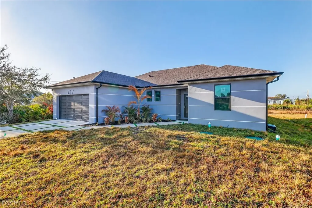 417 Mercedes Court Lehigh Acres FL 33972