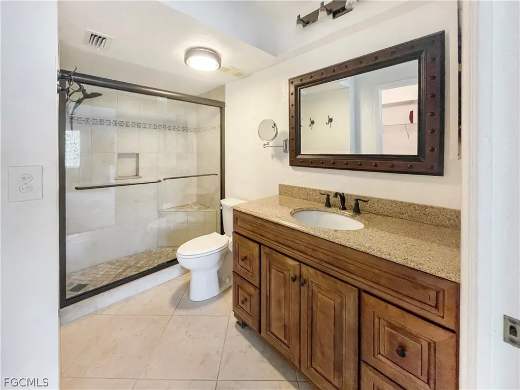 4070 Looking Glass Lane Naples FL 34112