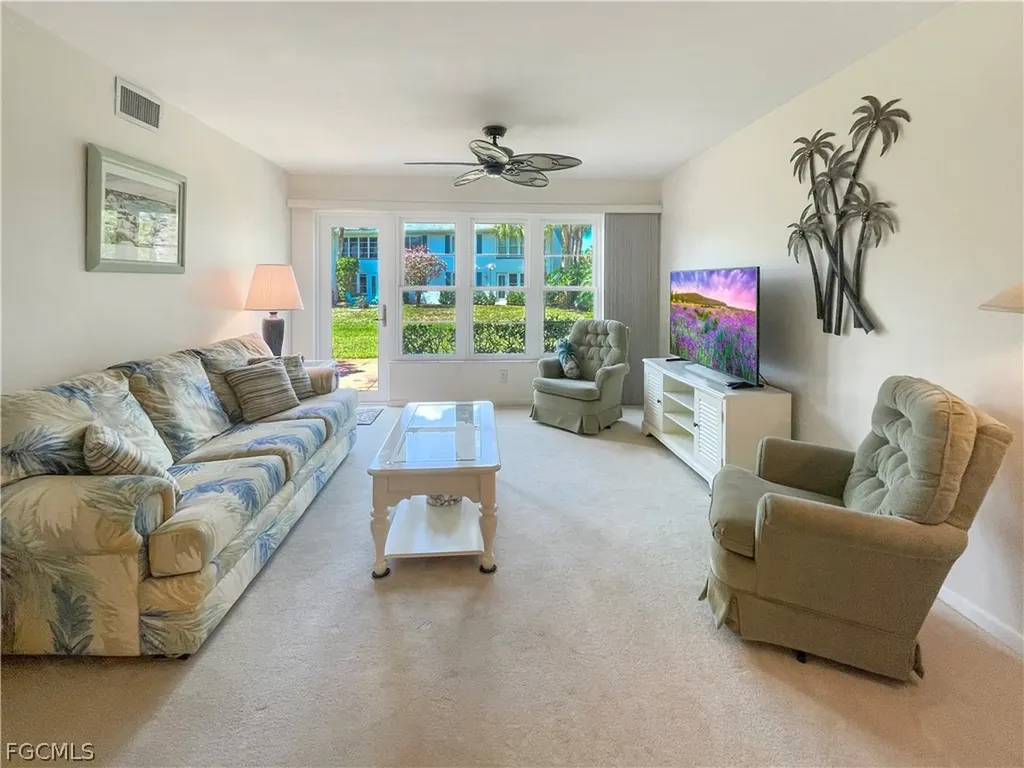 4070 Looking Glass Lane Naples FL 34112
