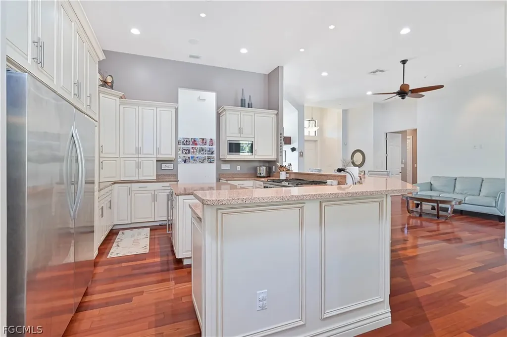 6905 Highland Park Circle Fort Myers FL 33966