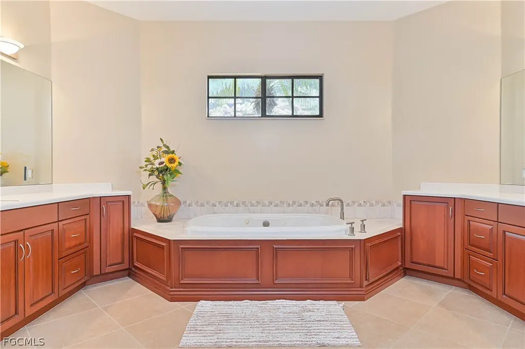 6905 Highland Park Circle Fort Myers FL 33966