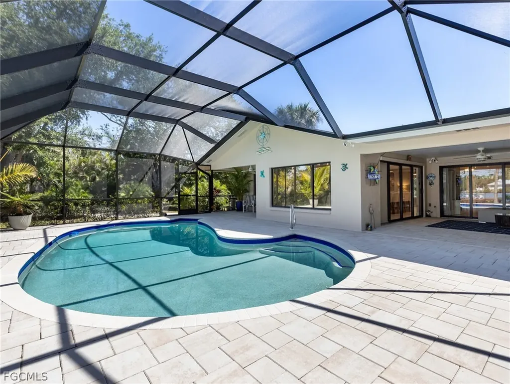 7337 Lake Drive Fort Myers FL 33908