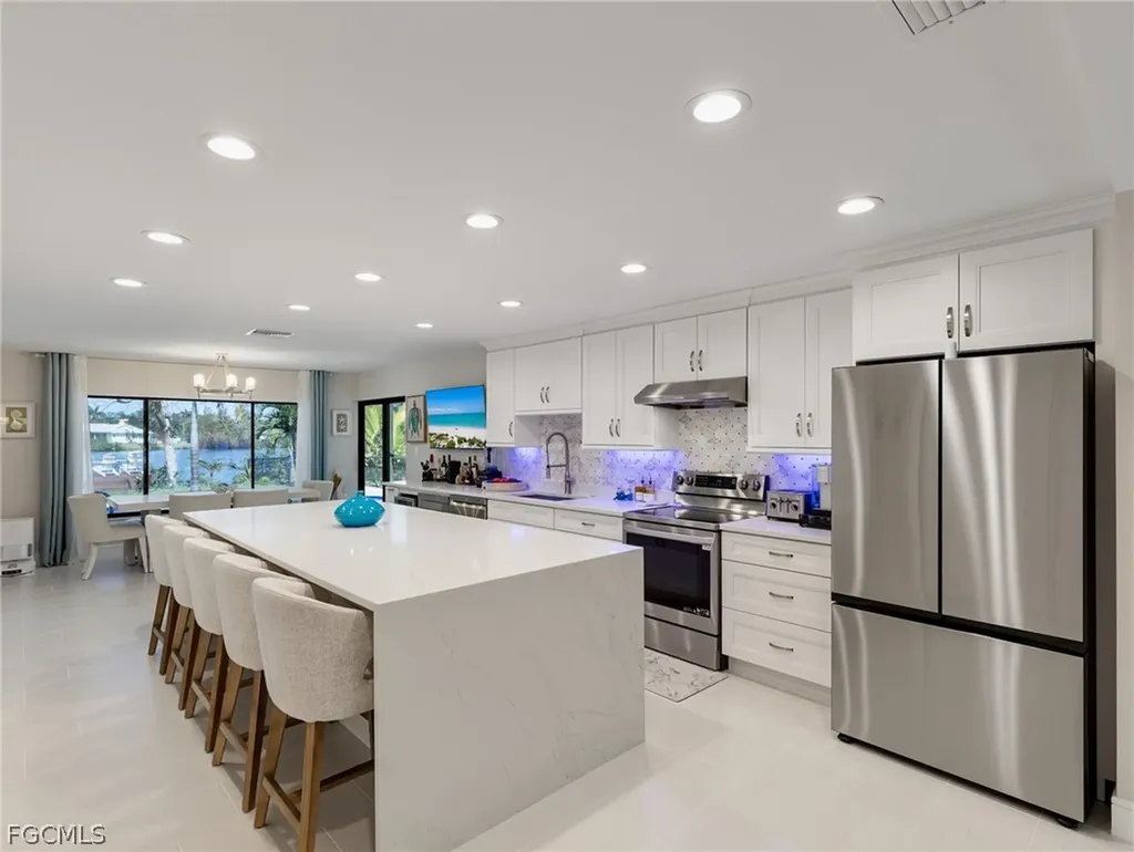 7337 Lake Drive Fort Myers FL 33908
