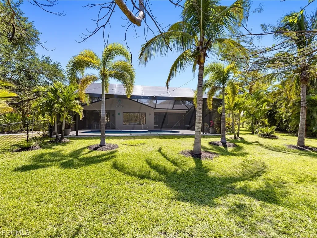 7337 Lake Drive Fort Myers FL 33908