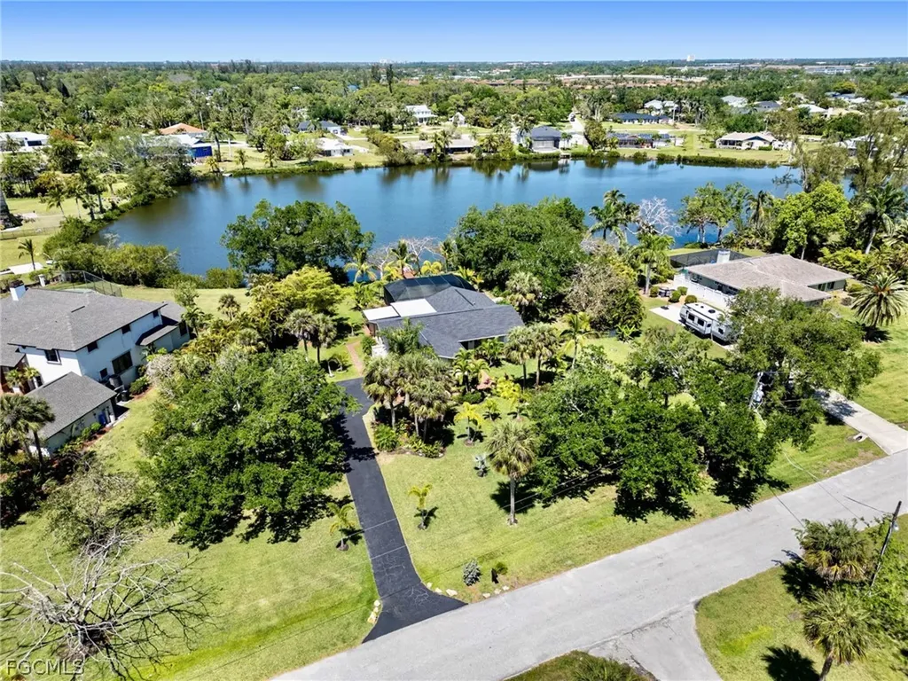 7337 Lake Drive Fort Myers FL 33908