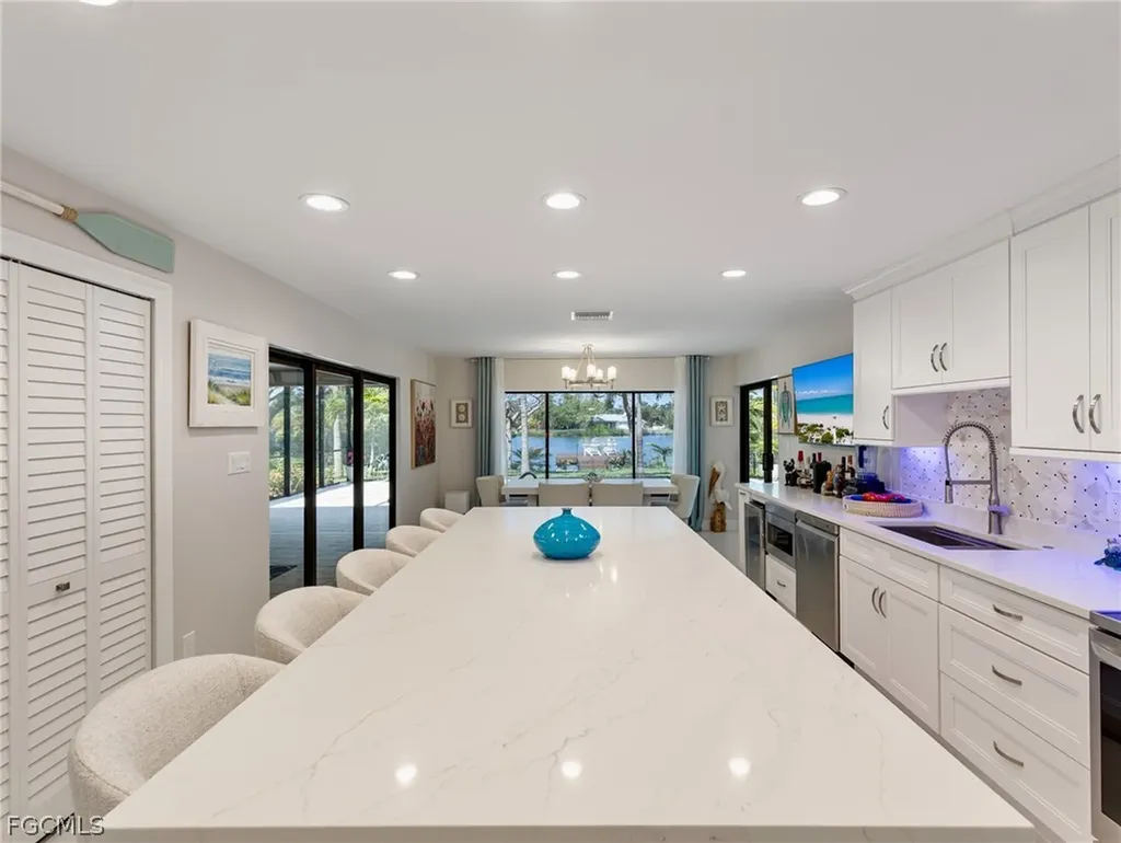 7337 Lake Drive Fort Myers FL 33908