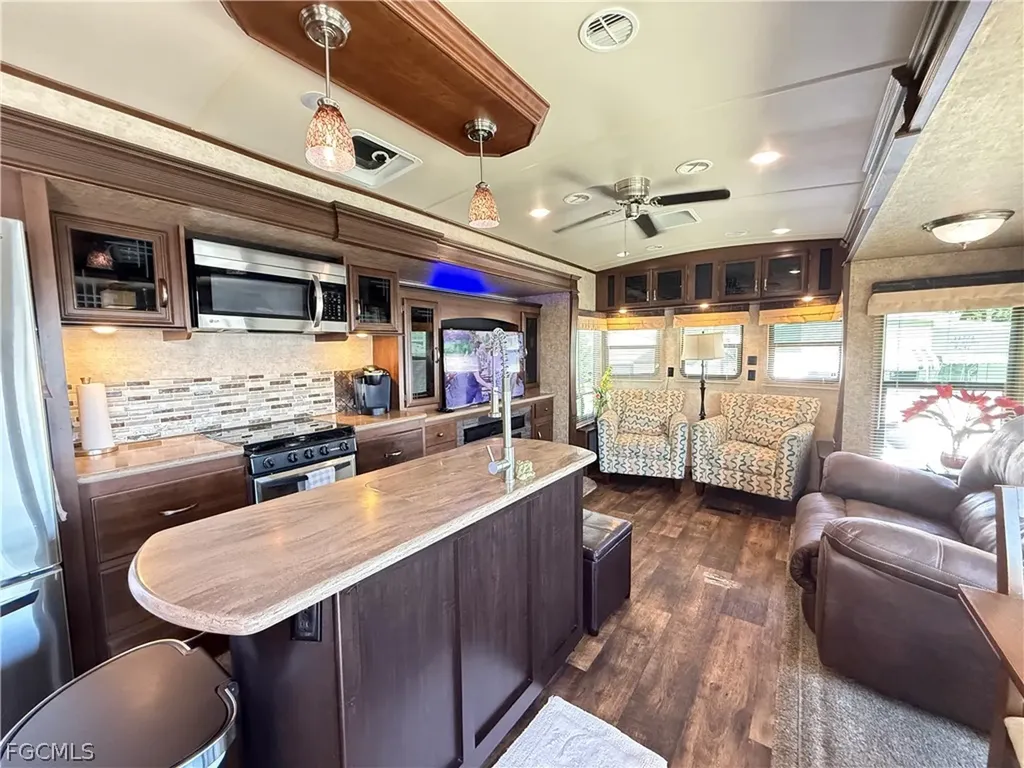 11761 Cardiff Drive Fort Myers FL 33908