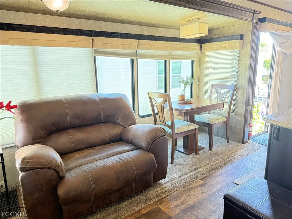 11761 Cardiff Drive Fort Myers FL 33908